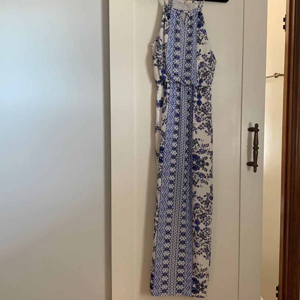 Blue dress
